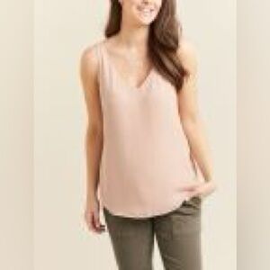 Thyme Maternity Sleeveless Blouse in Rose Dust - Medium